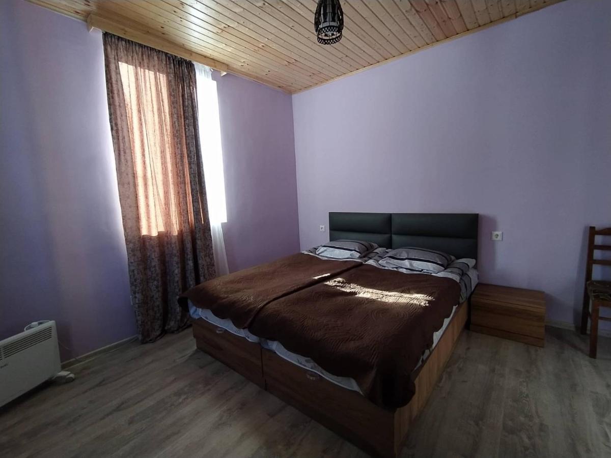 Tetne Qor Guesthouse Μέστια Εξωτερικό φωτογραφία