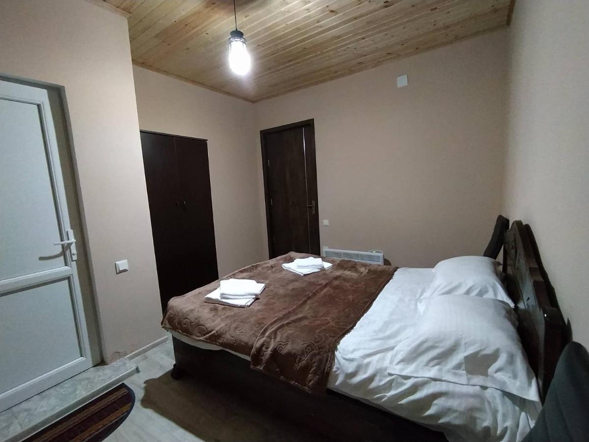 Tetne Qor Guesthouse Μέστια Εξωτερικό φωτογραφία